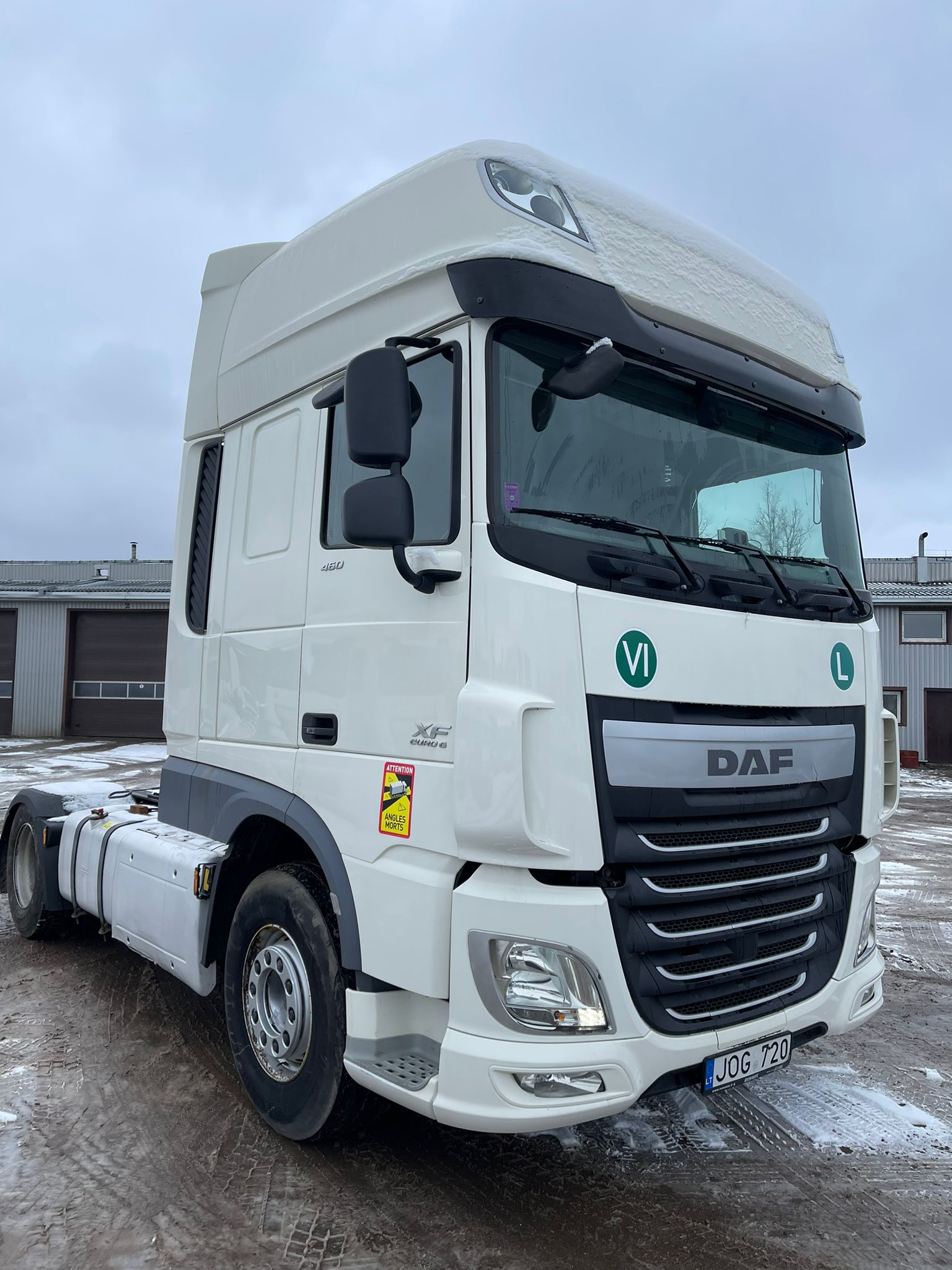 Вживаний тягач DAF XF460 SuperSpace